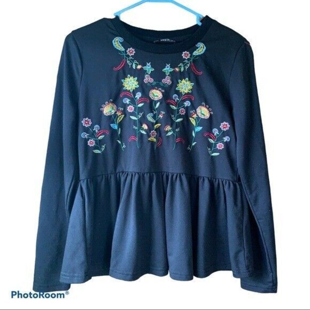 SHEIN Botanical Embroidered Sweatshirt| Women’s Size Small